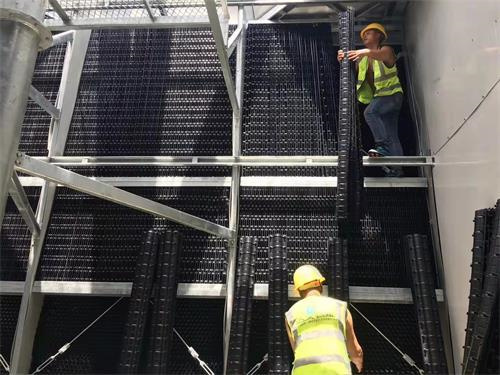 冷卻塔出現(xiàn)結(jié)冰該怎么辦,北方的冷卻塔冬天結(jié)冰怎么